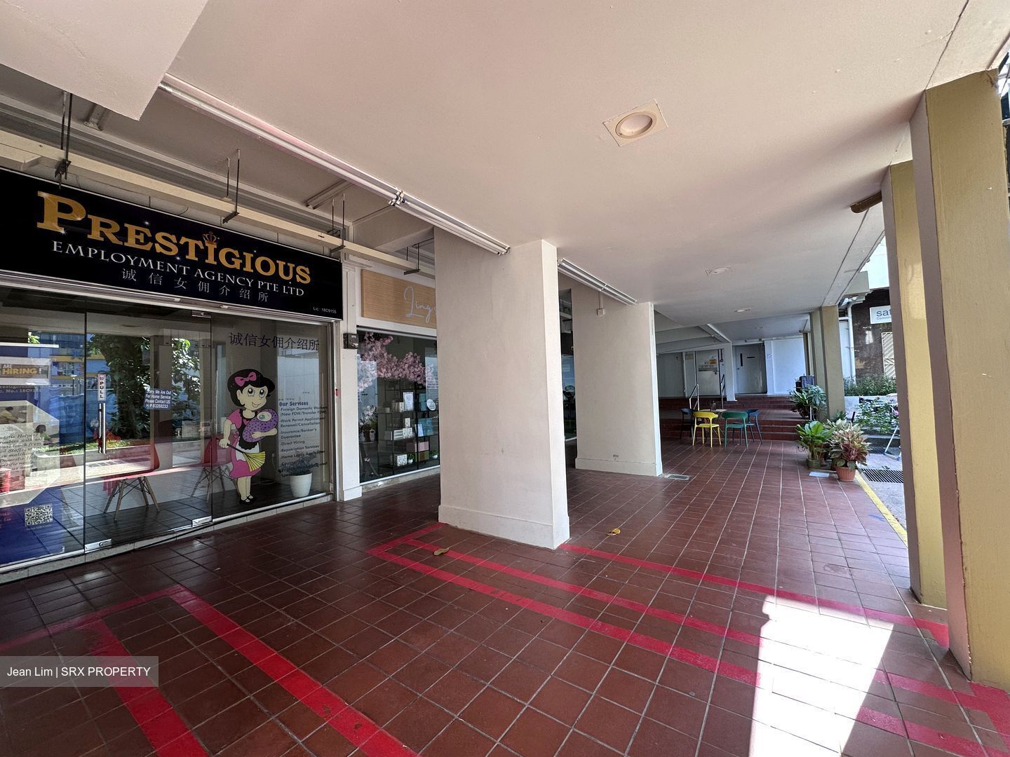 Ang Mo Kio Avenue 6 (D20), Shop House #440669911